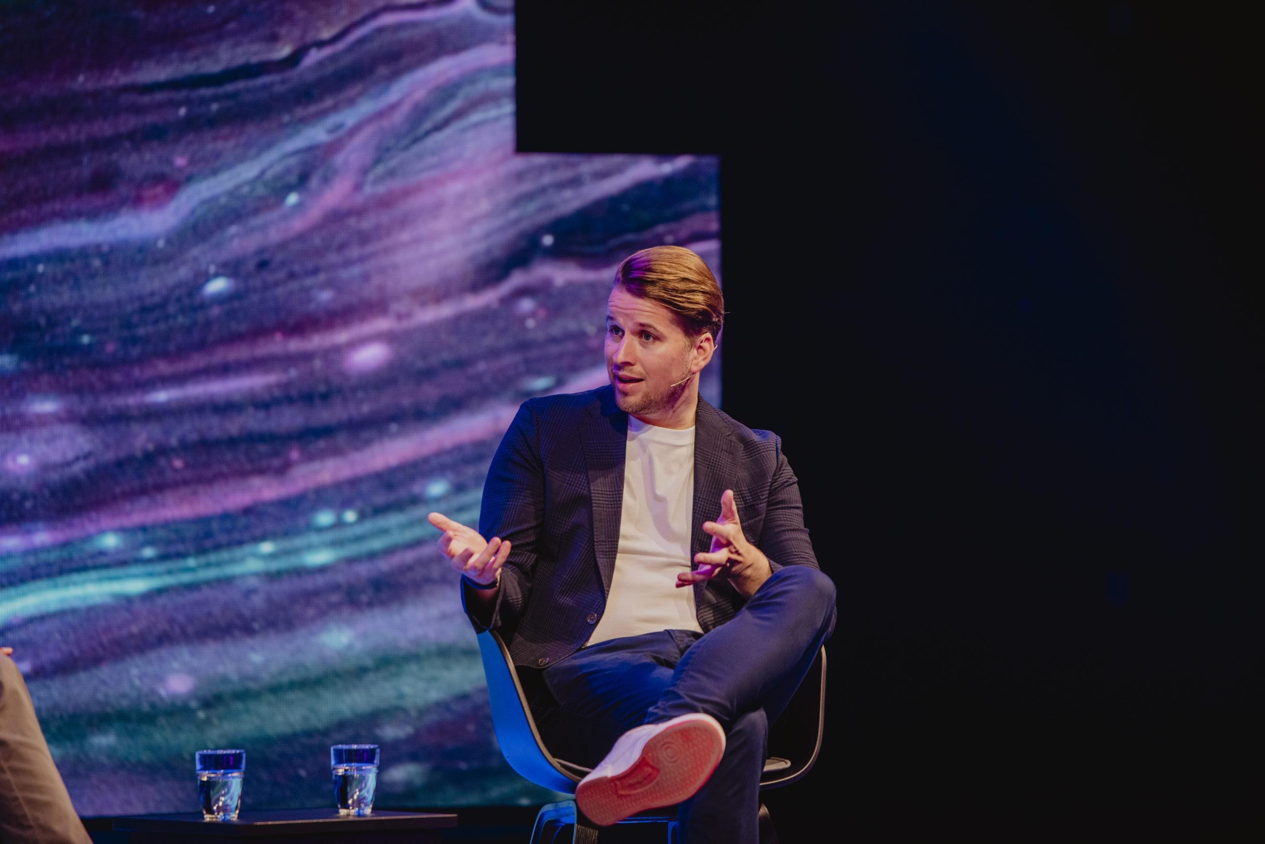 Sebastian Evers bei der Paneldiskussion auf dem d.velop forum 2022