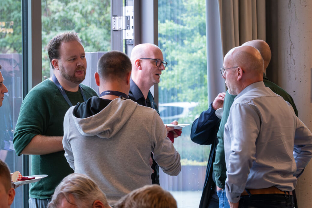 Impression vom Networking beim Community Tag 2025