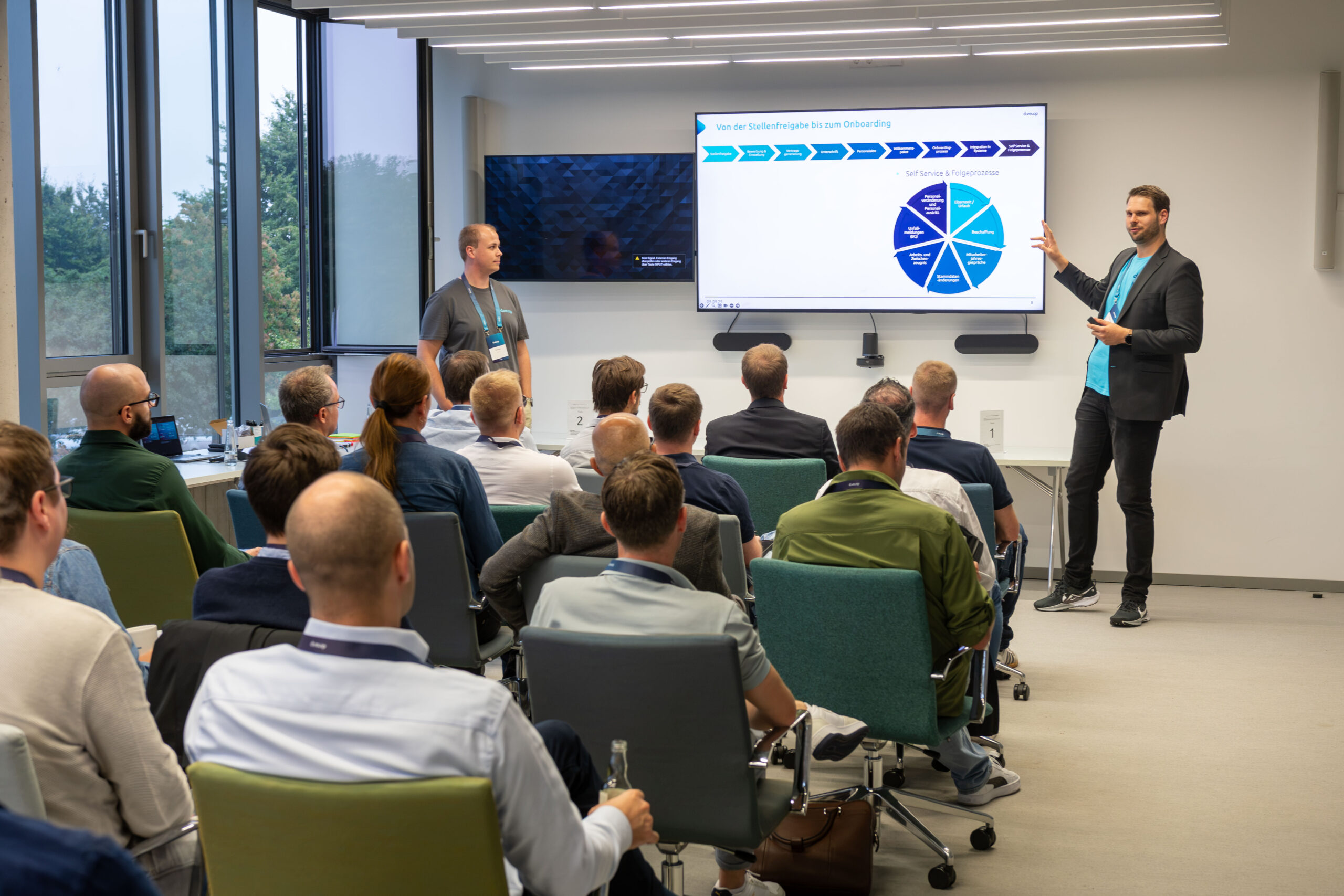 Impression vom Vortrag von Simon Vastmann beim Community Tag 2025