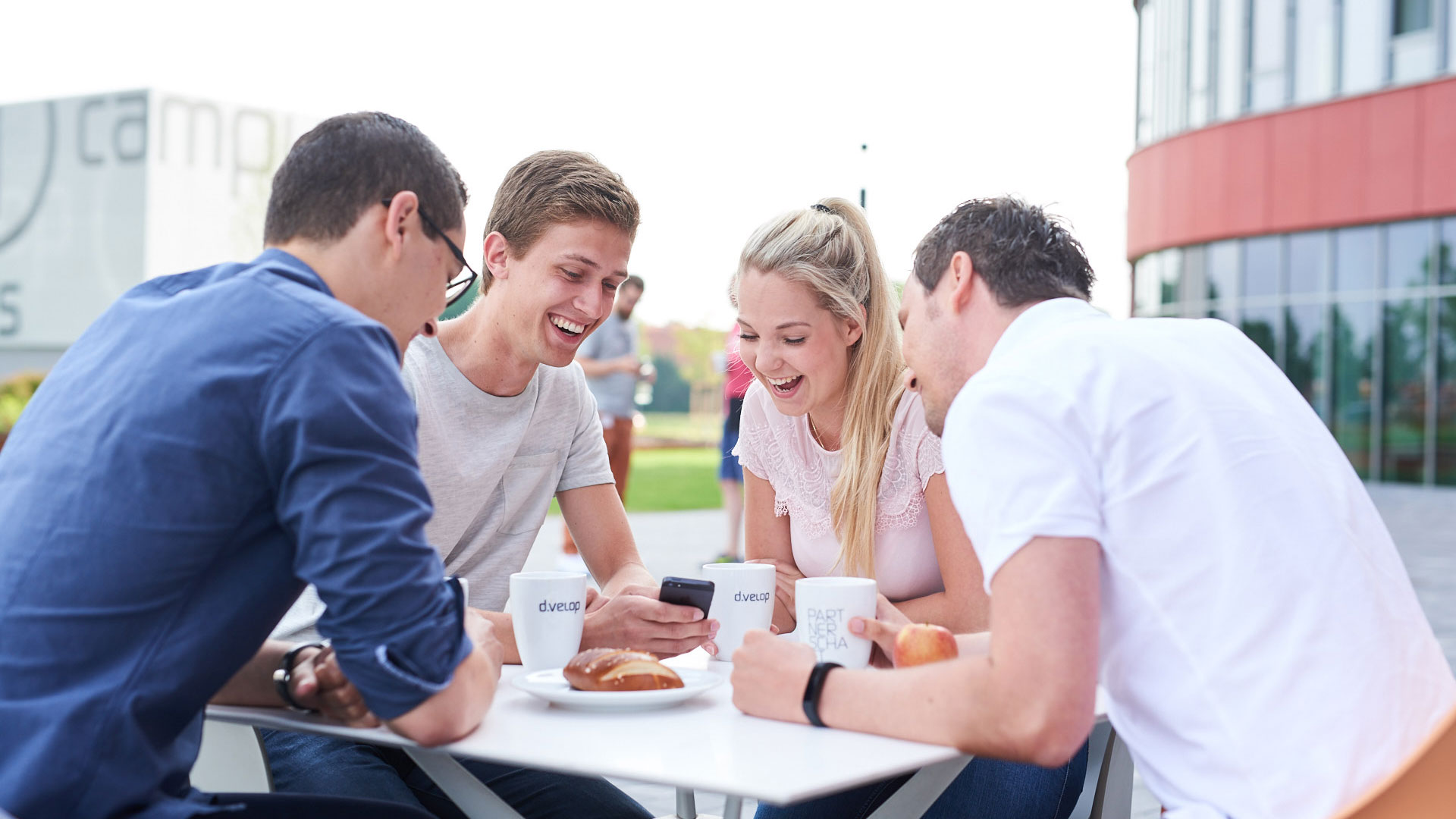 Meeting auf dem d.velop campus