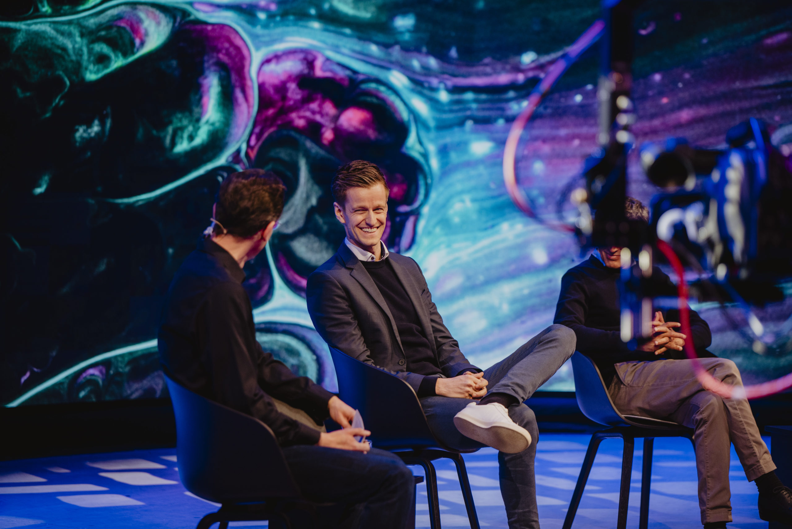Nico Bonnen von Salesforce bereicherte die Podiumsrunde beim d.velop forum 2022